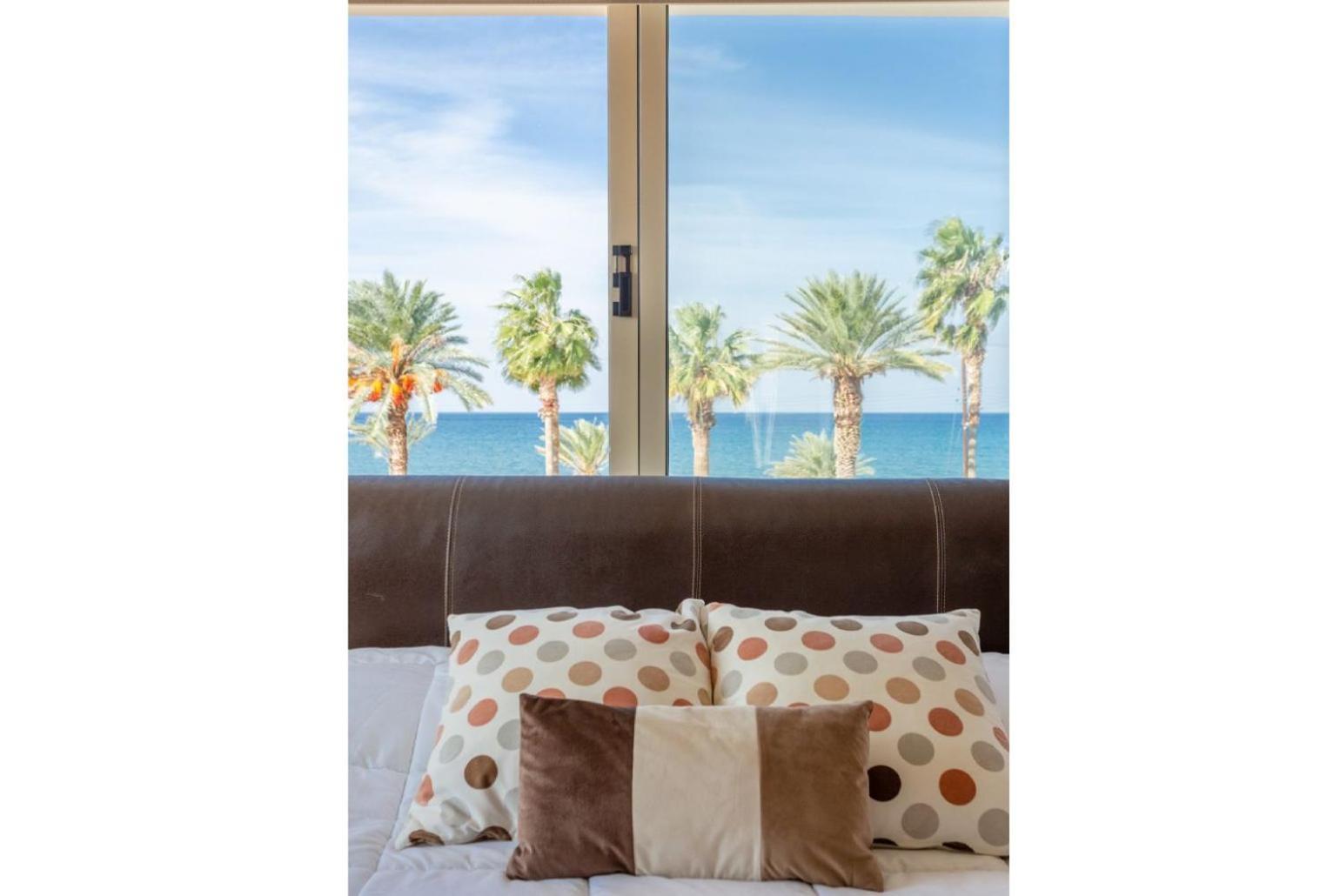 Villa Seashore One Pafos Dış mekan fotoğraf